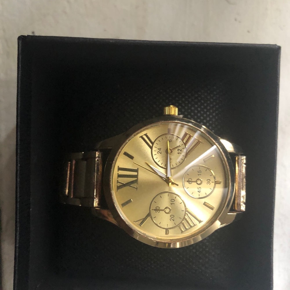 LV Women’s/ Fossil Men’s/ Lee Dungarees Kids Watch